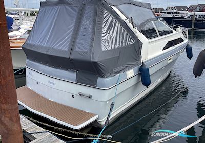 Bayliner 2655 Wide Body Motorboat 1989, with Mercruiser 6,2 V8 engine, Denmark