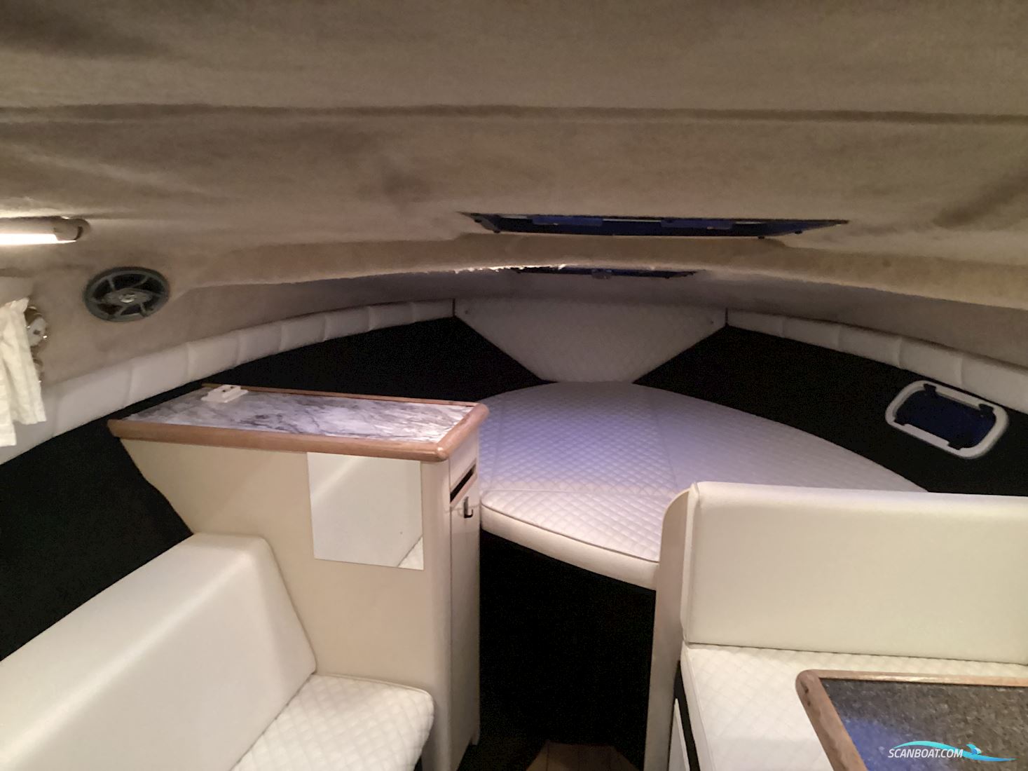 Bayliner 2655 Wide Body