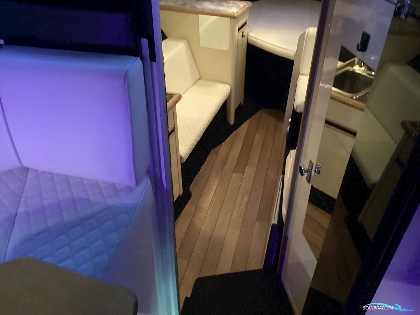 Bayliner 2655 Wide Body