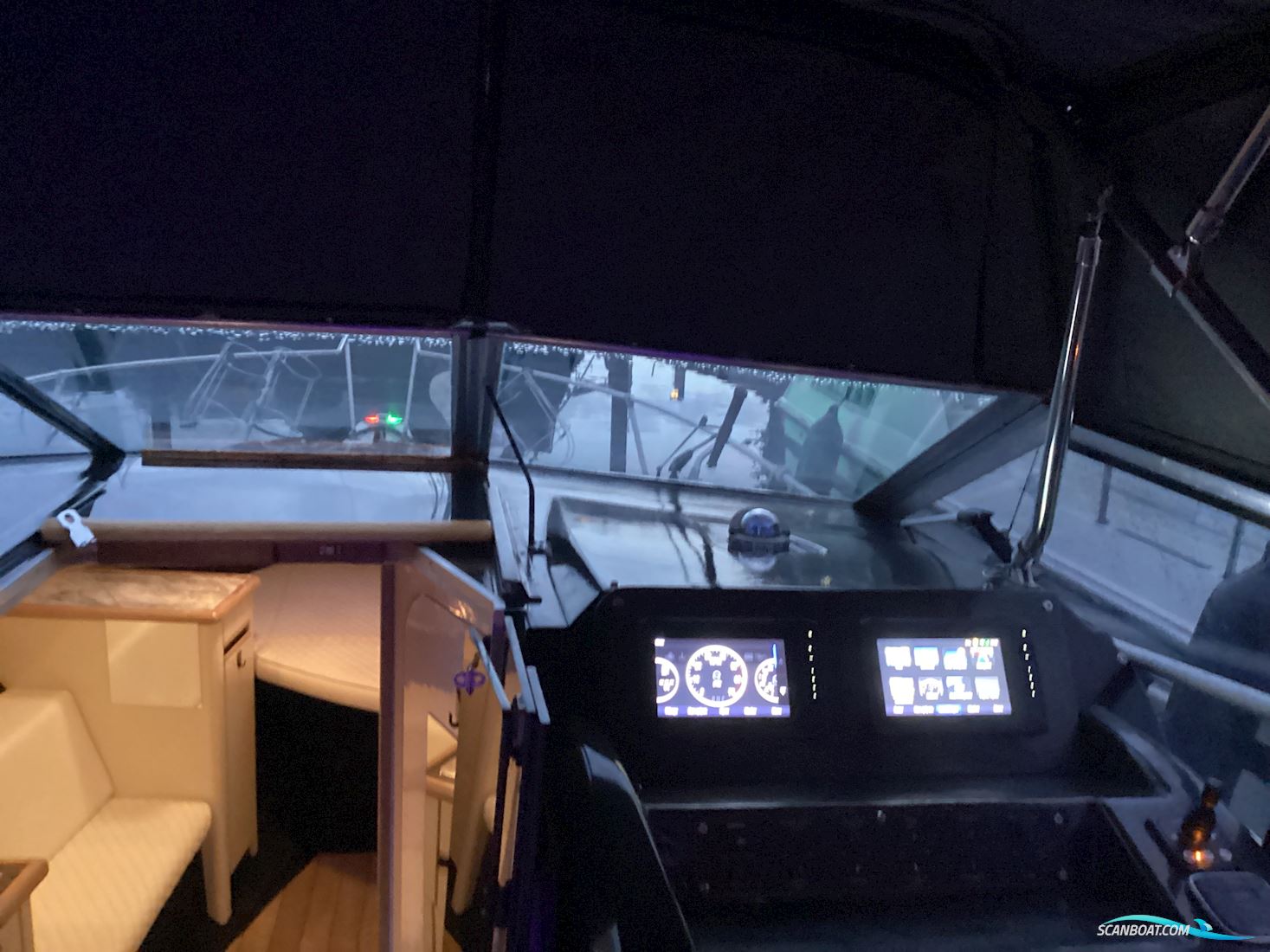 Bayliner 2655 Wide Body