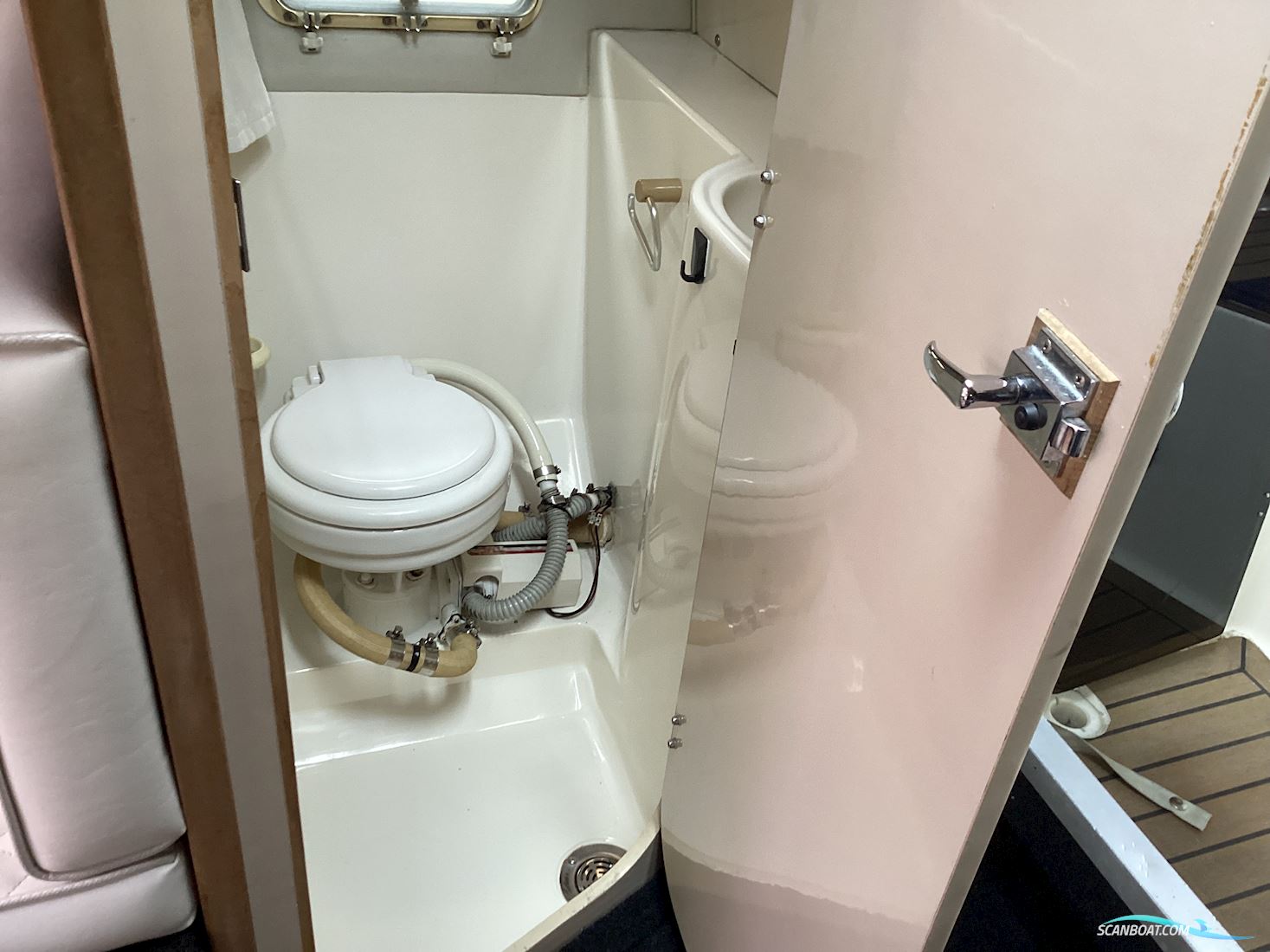 Bayliner 2655 Wide Body