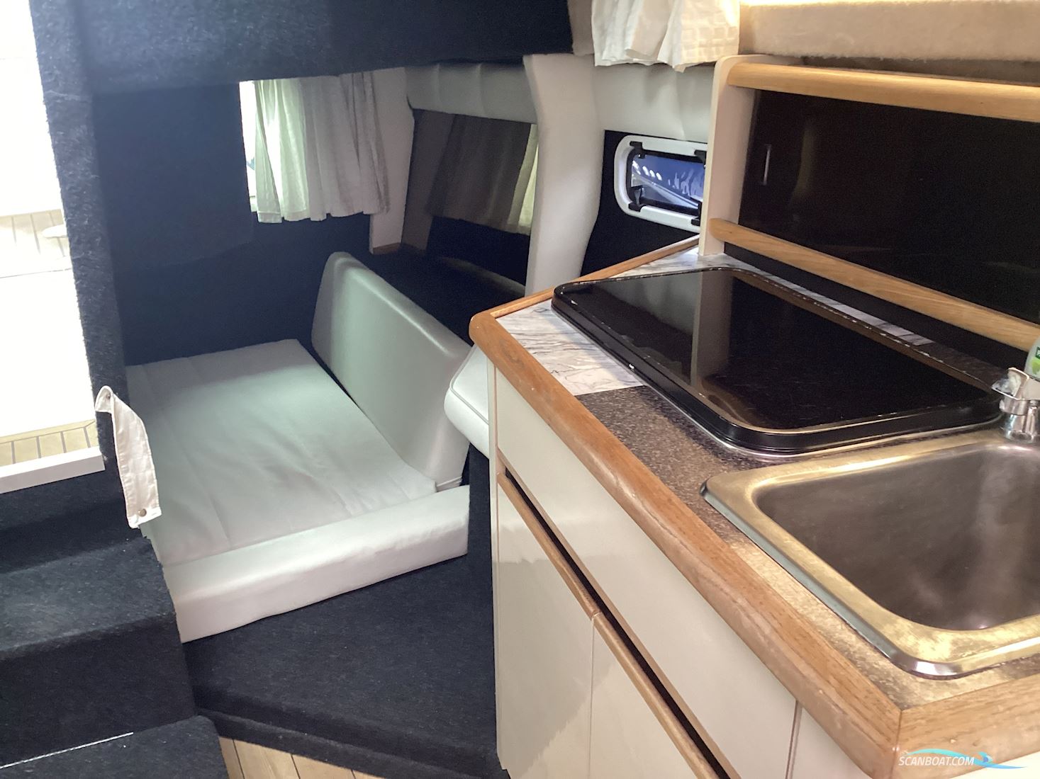 Bayliner 2655 Wide Body