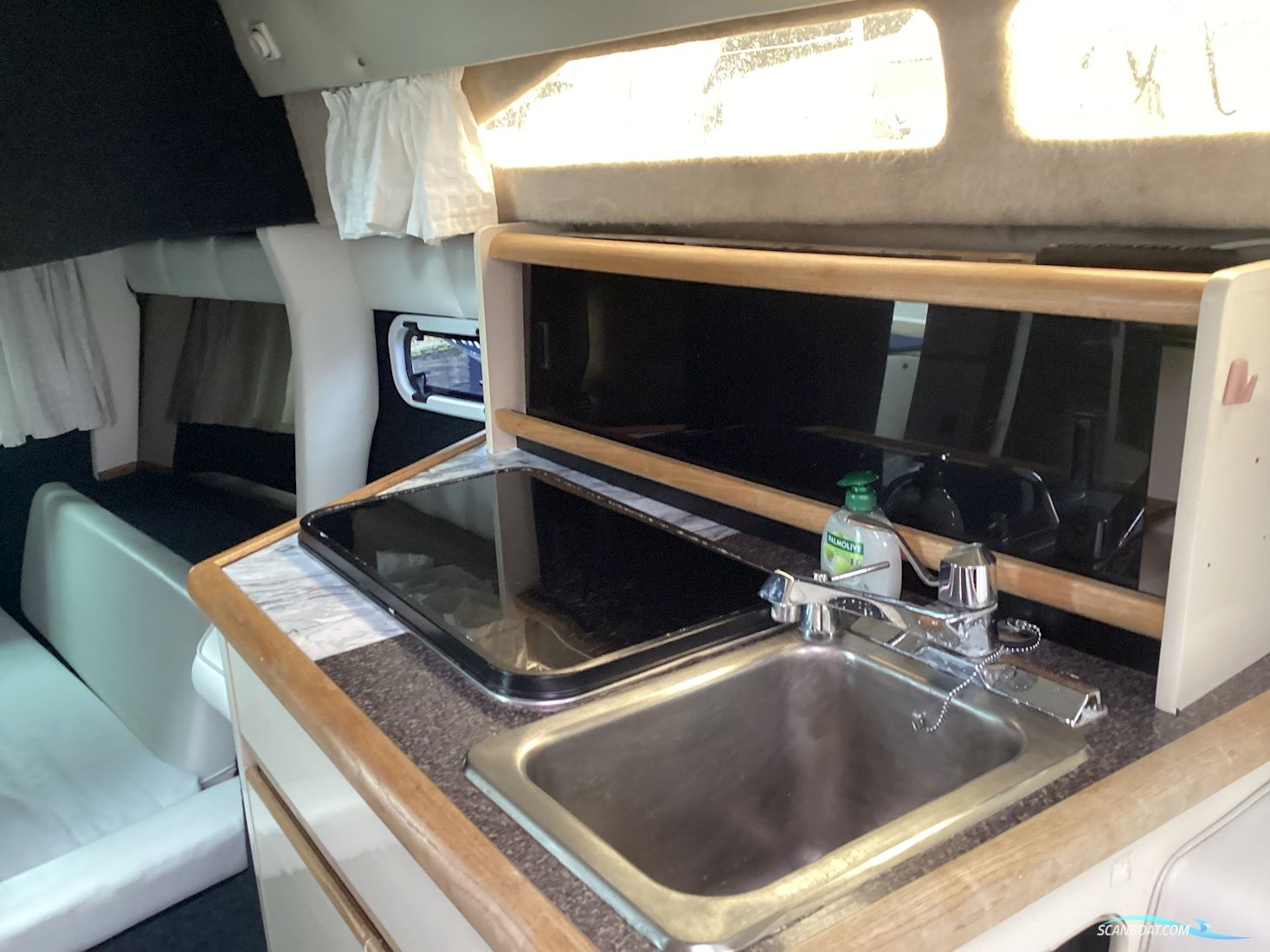 Bayliner 2655 Wide Body