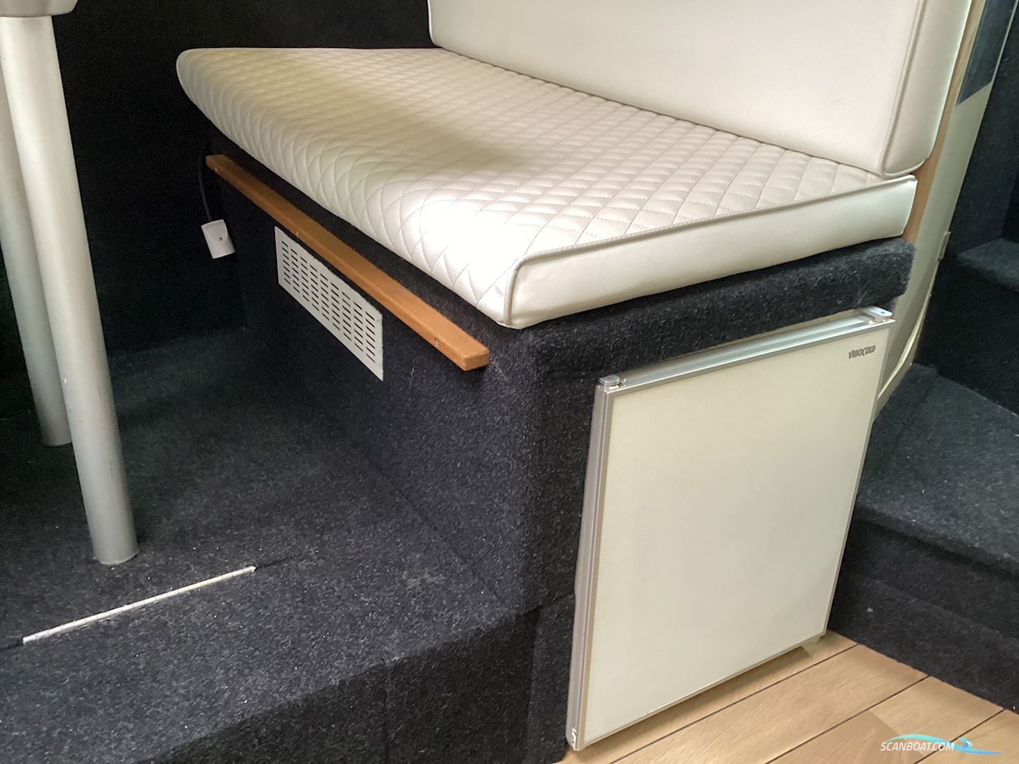 Bayliner 2655 Wide Body