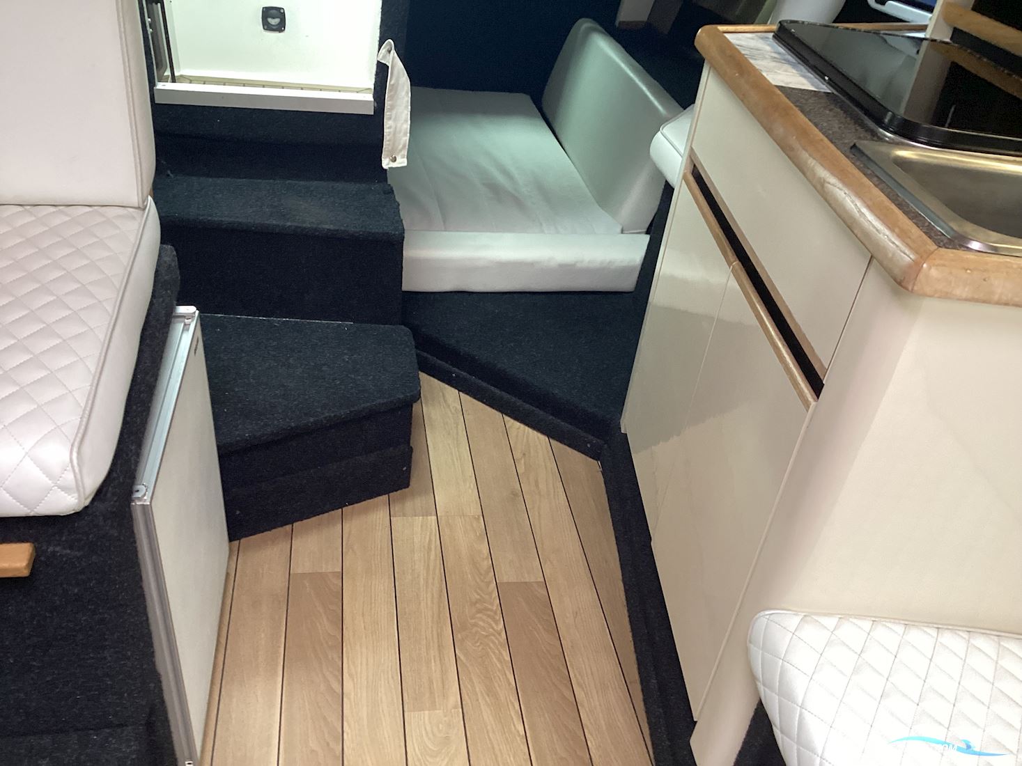 Bayliner 2655 Wide Body