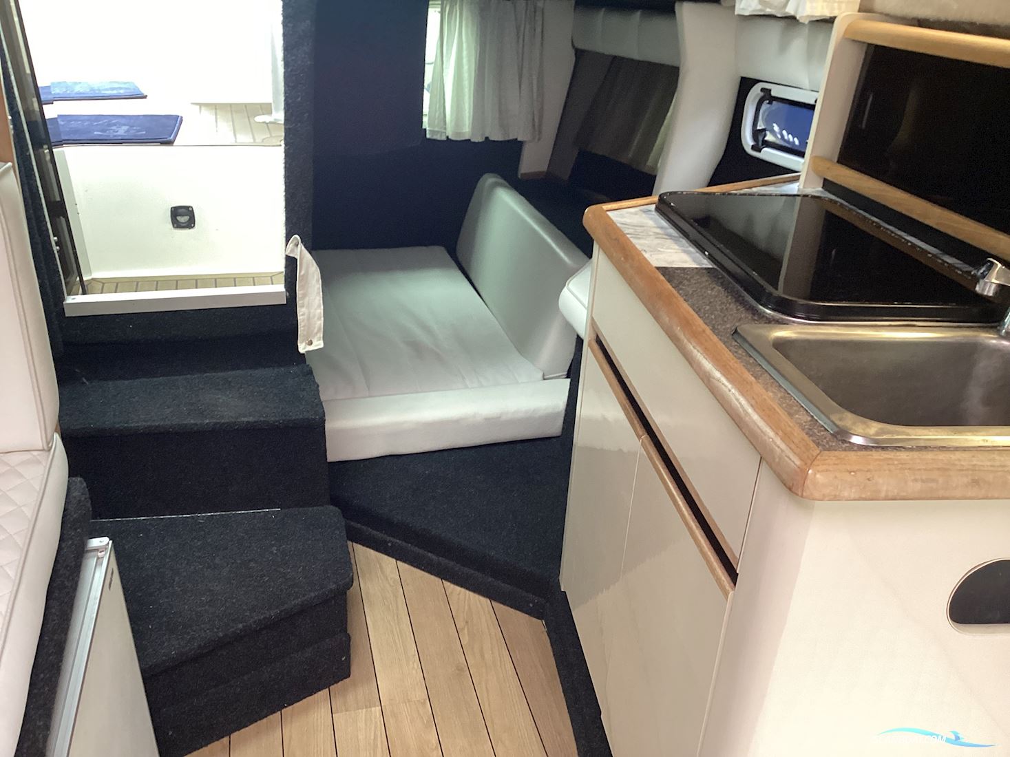 Bayliner 2655 Wide Body