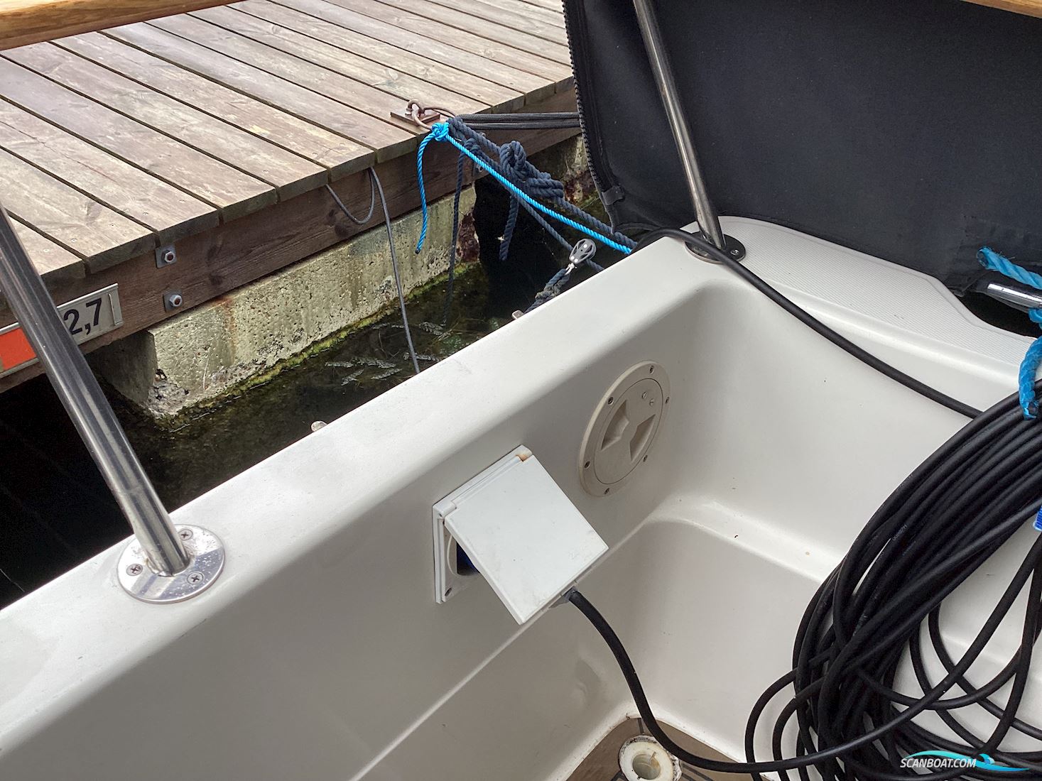 Bayliner 2655 Wide Body