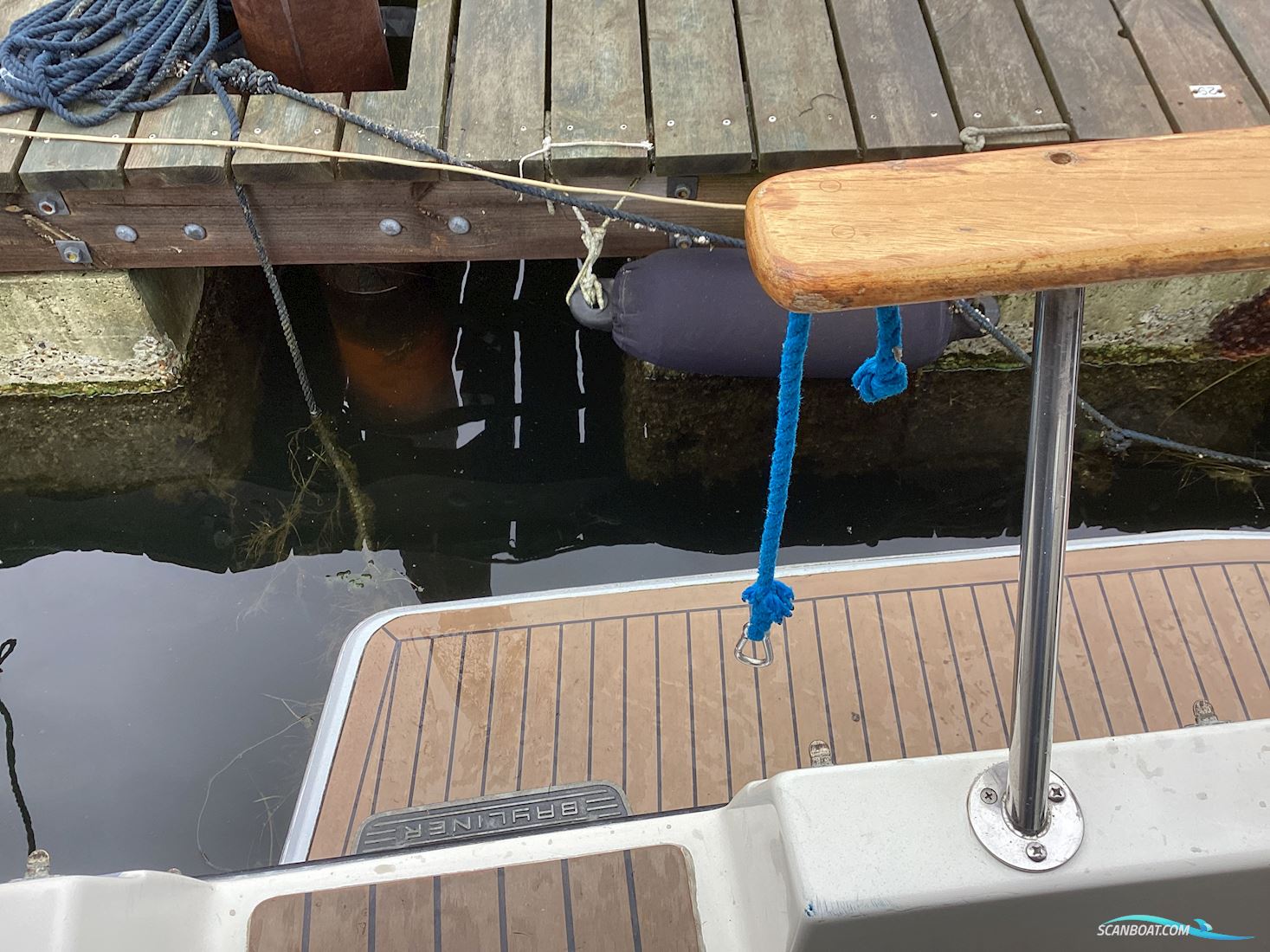 Bayliner 2655 Wide Body