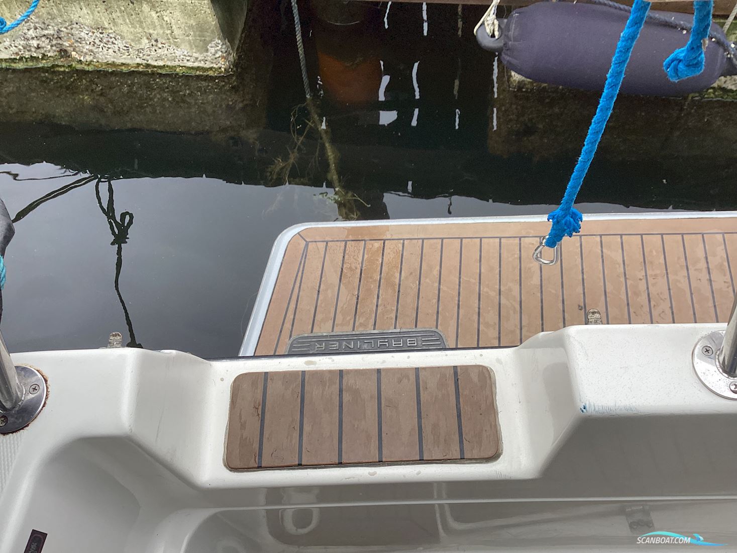 Bayliner 2655 Wide Body