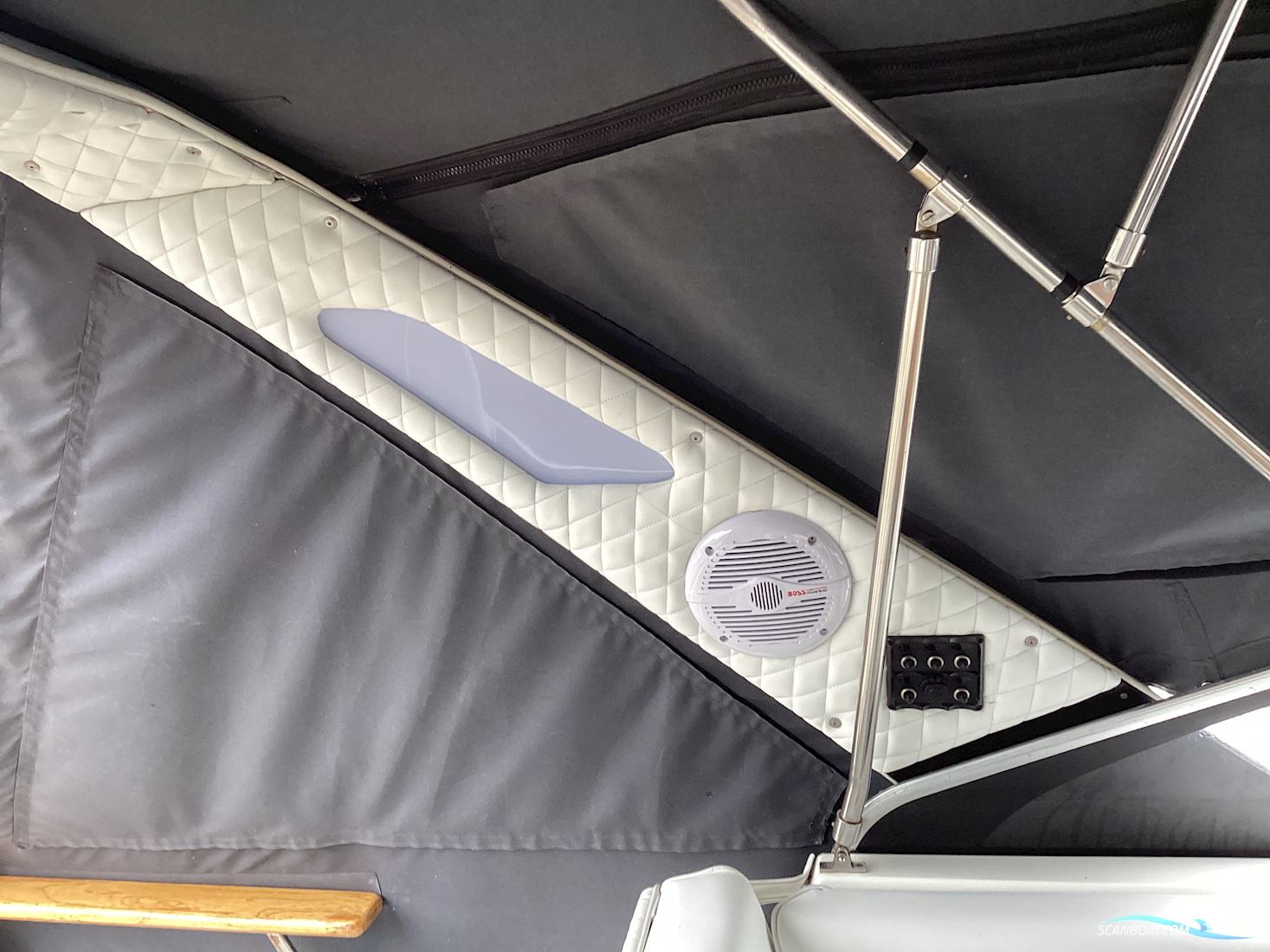 Bayliner 2655 Wide Body