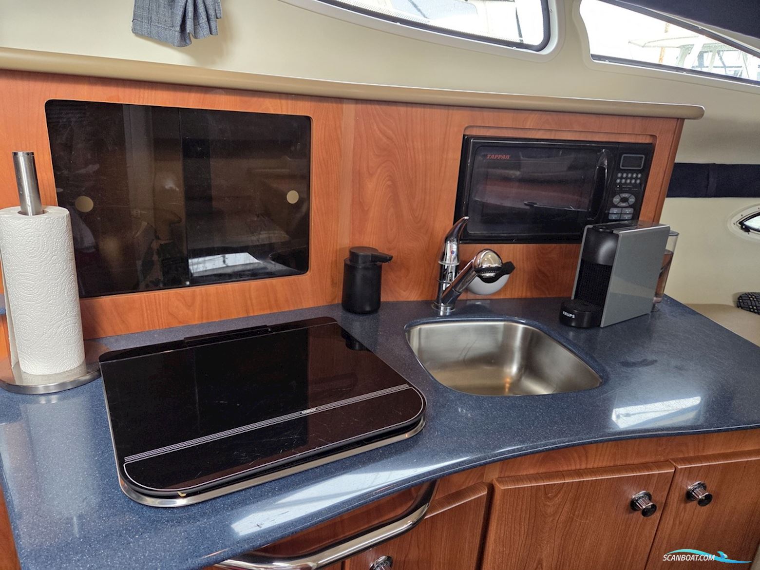 Bayliner 275