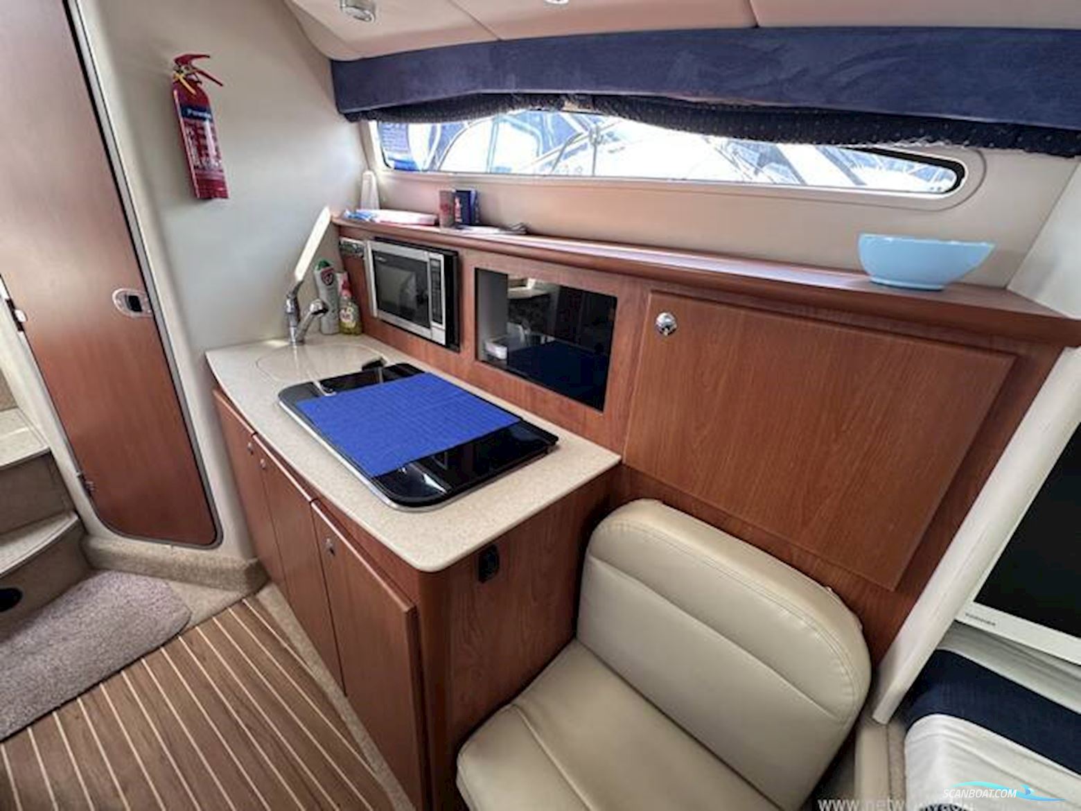 Bayliner 285