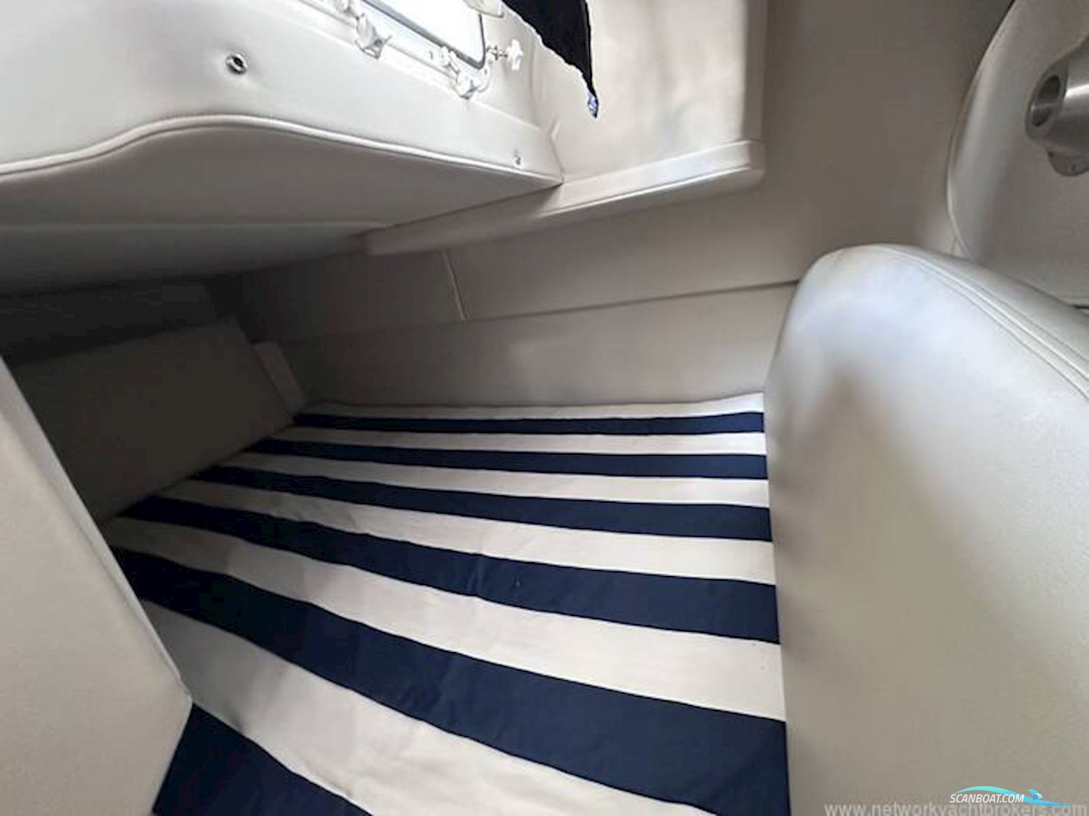 Bayliner 285