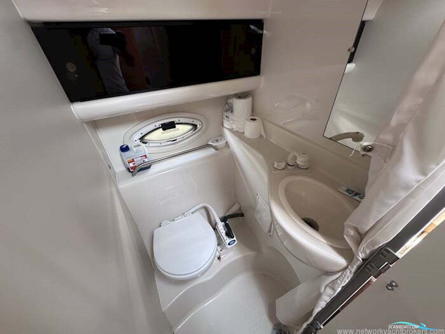 Bayliner 285