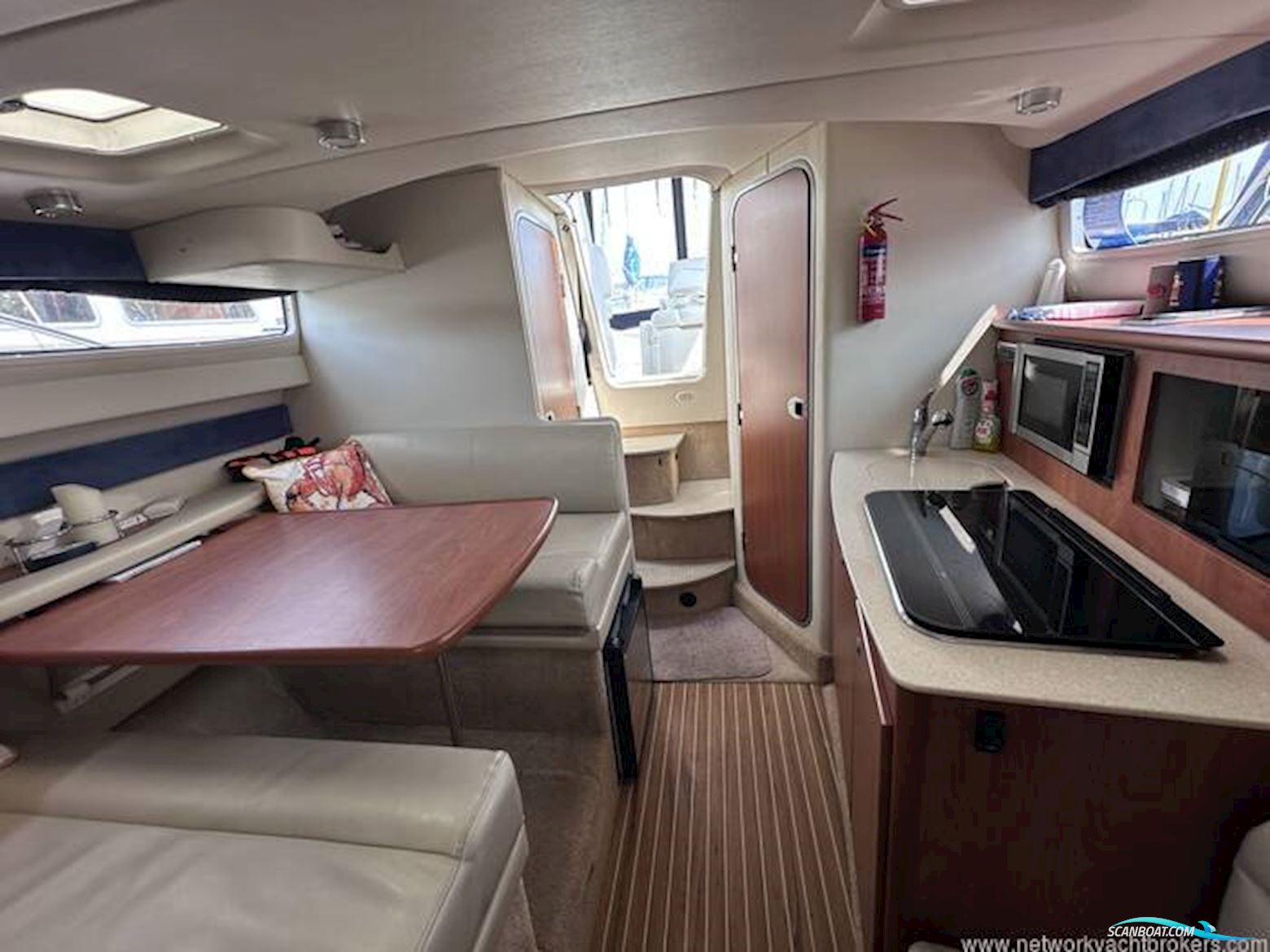 Bayliner 285