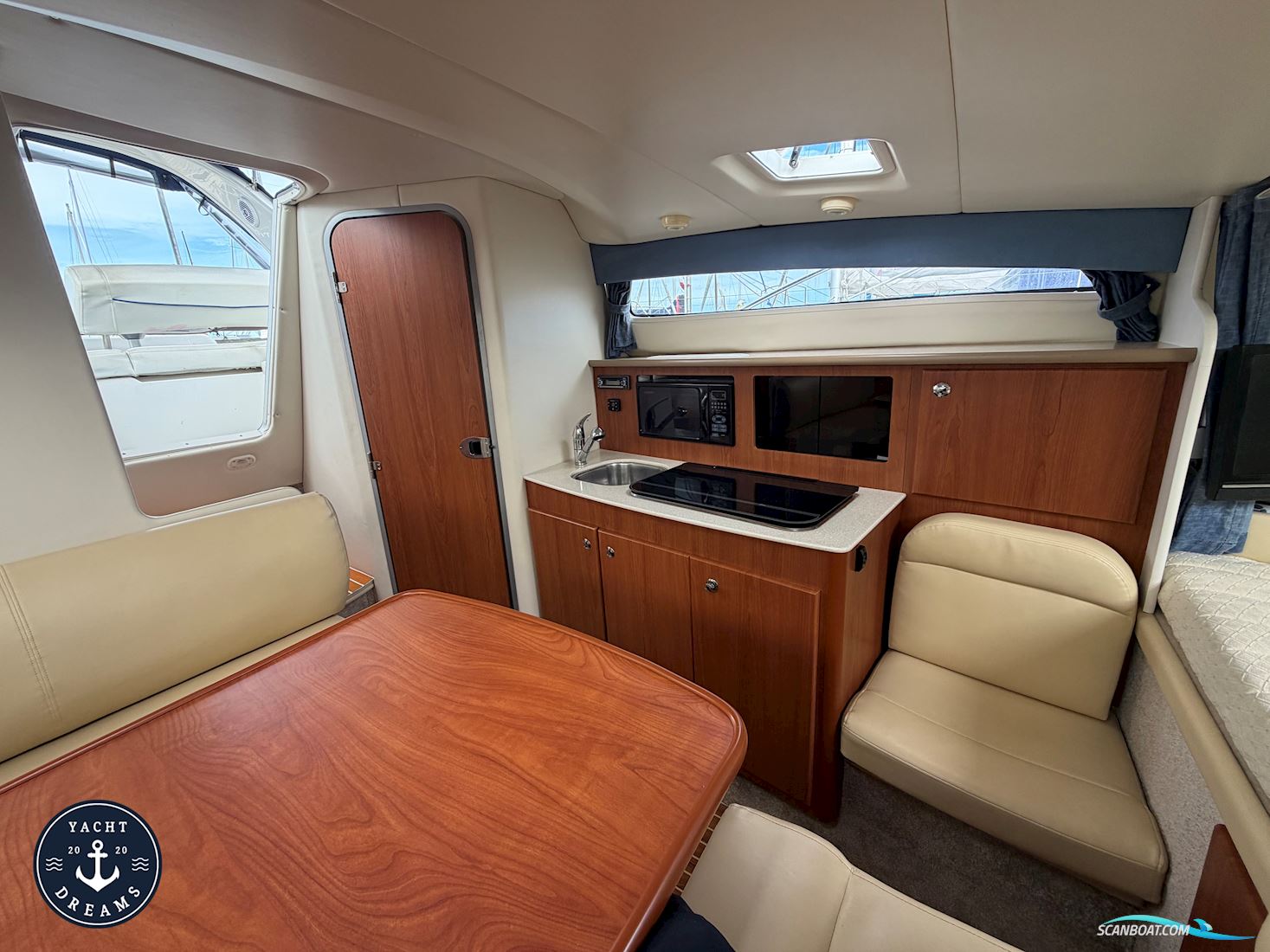 Bayliner 285