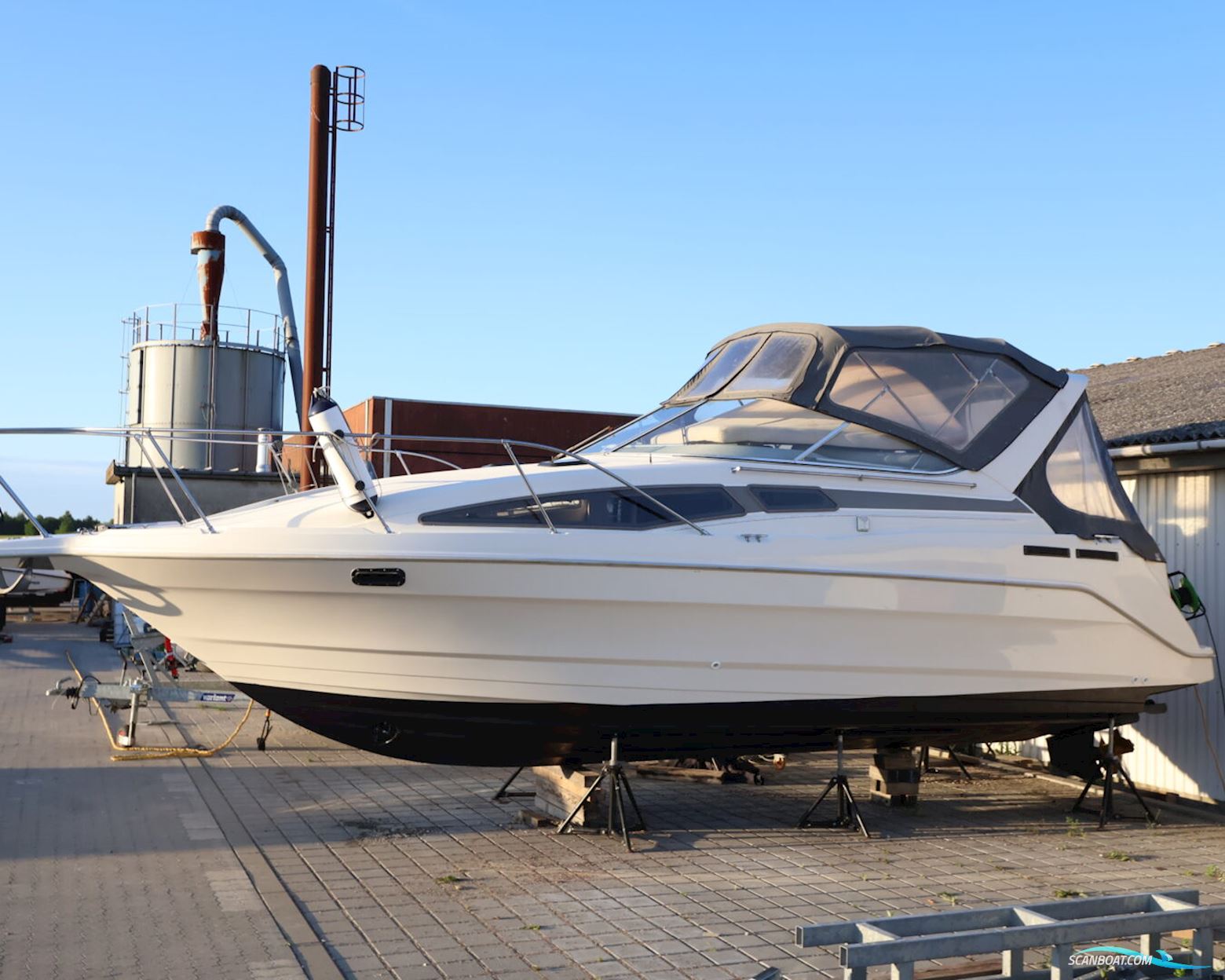 Bayliner 2855 Ciera Motorboat 1994, with Mercruiser 350 Mag Horizon engine, Denmark