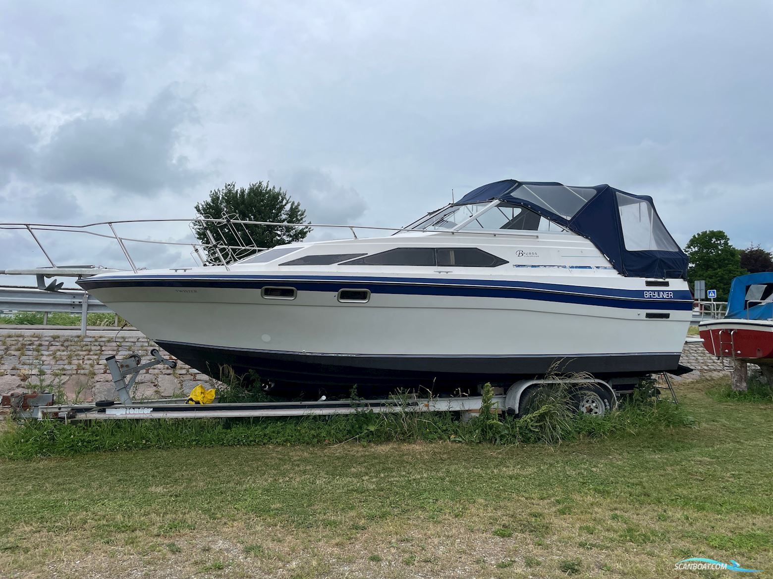 Bayliner 2855 Motorboat 1988, with Mercury engine, Denmark
