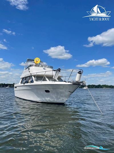 Bayliner 2858 Flybridge Motorboat 1994, with Mercruiser engine, Germany
