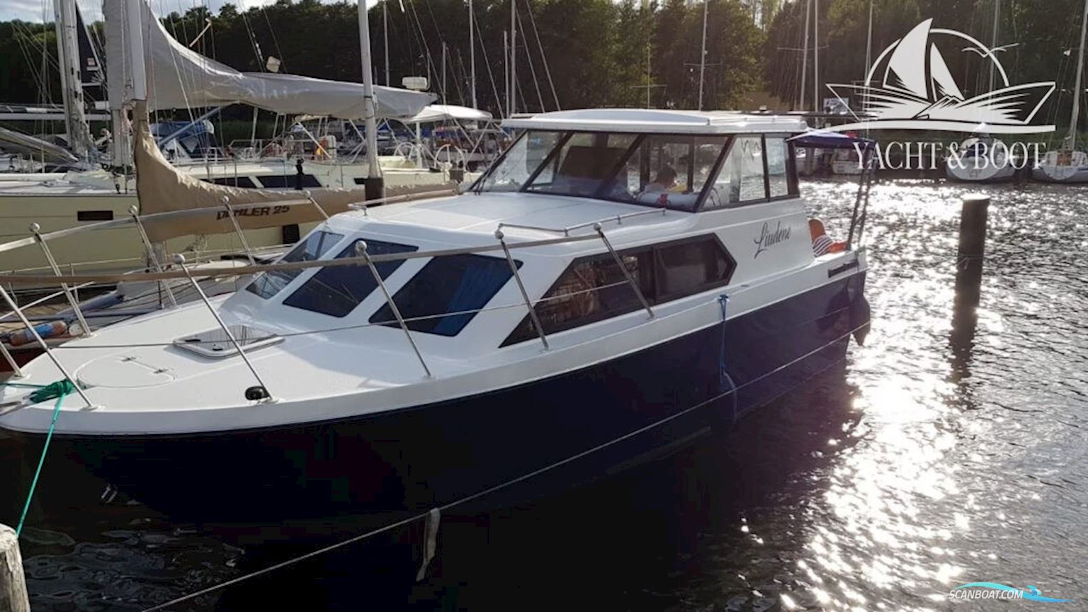 Bayliner 2859 Classic Motorboat 1993, with Mercruiser engine, Germany