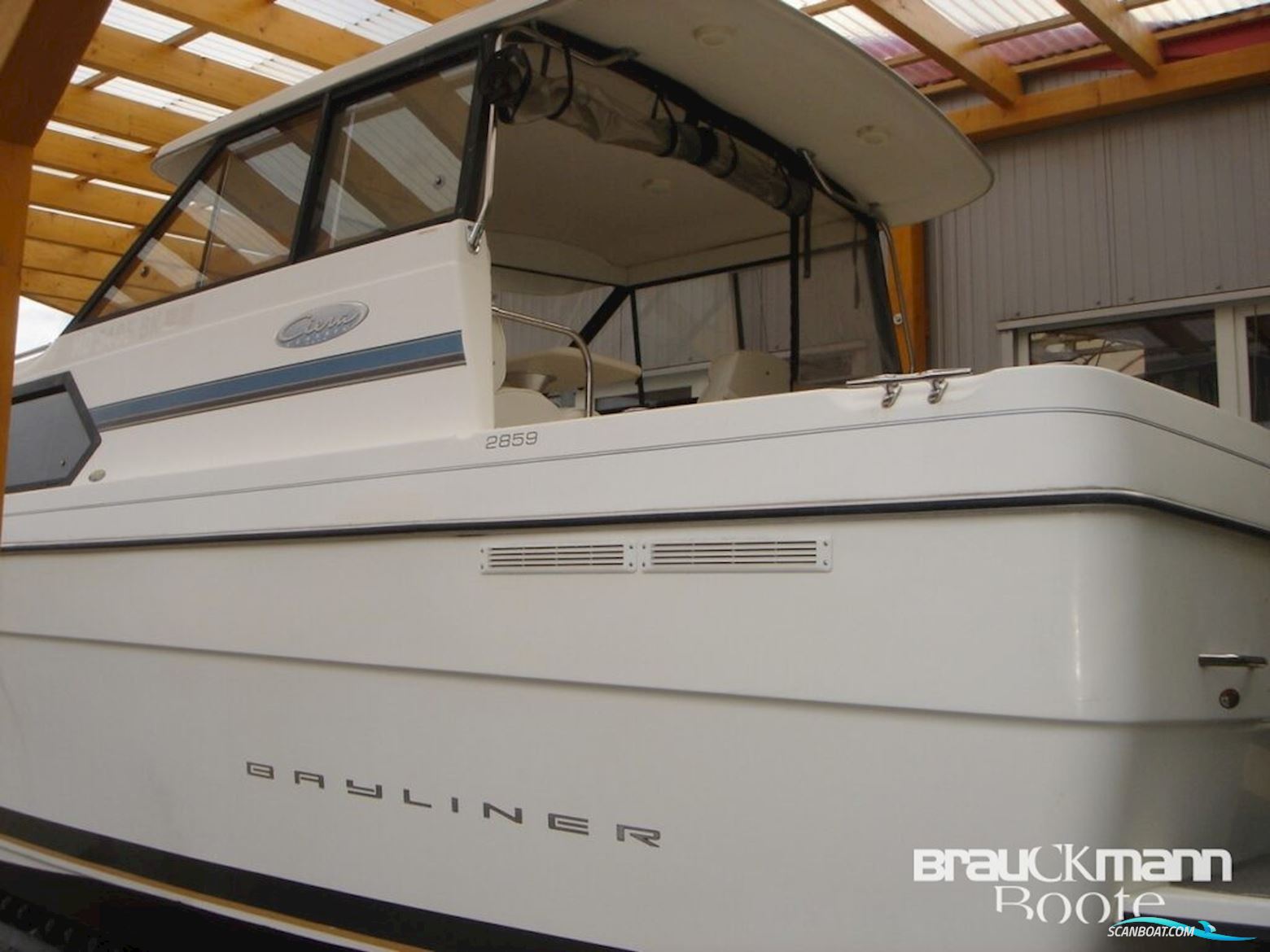 Bayliner 2859 Express