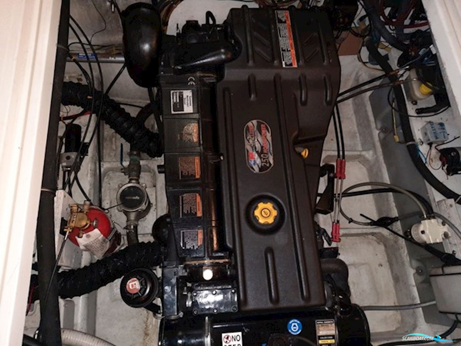 Bayliner 288 Flybridge Årg. 2008 - 250 HK Diesel...Solgt