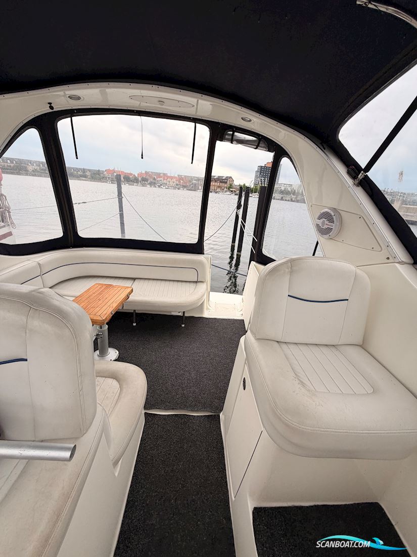 Bayliner 305 