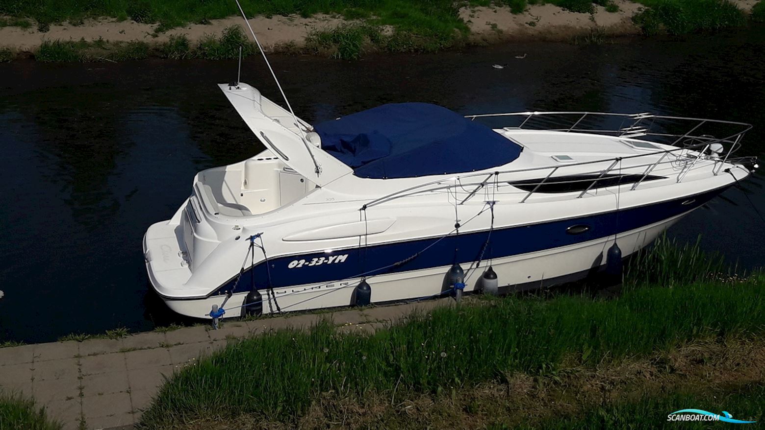 Bayliner 305