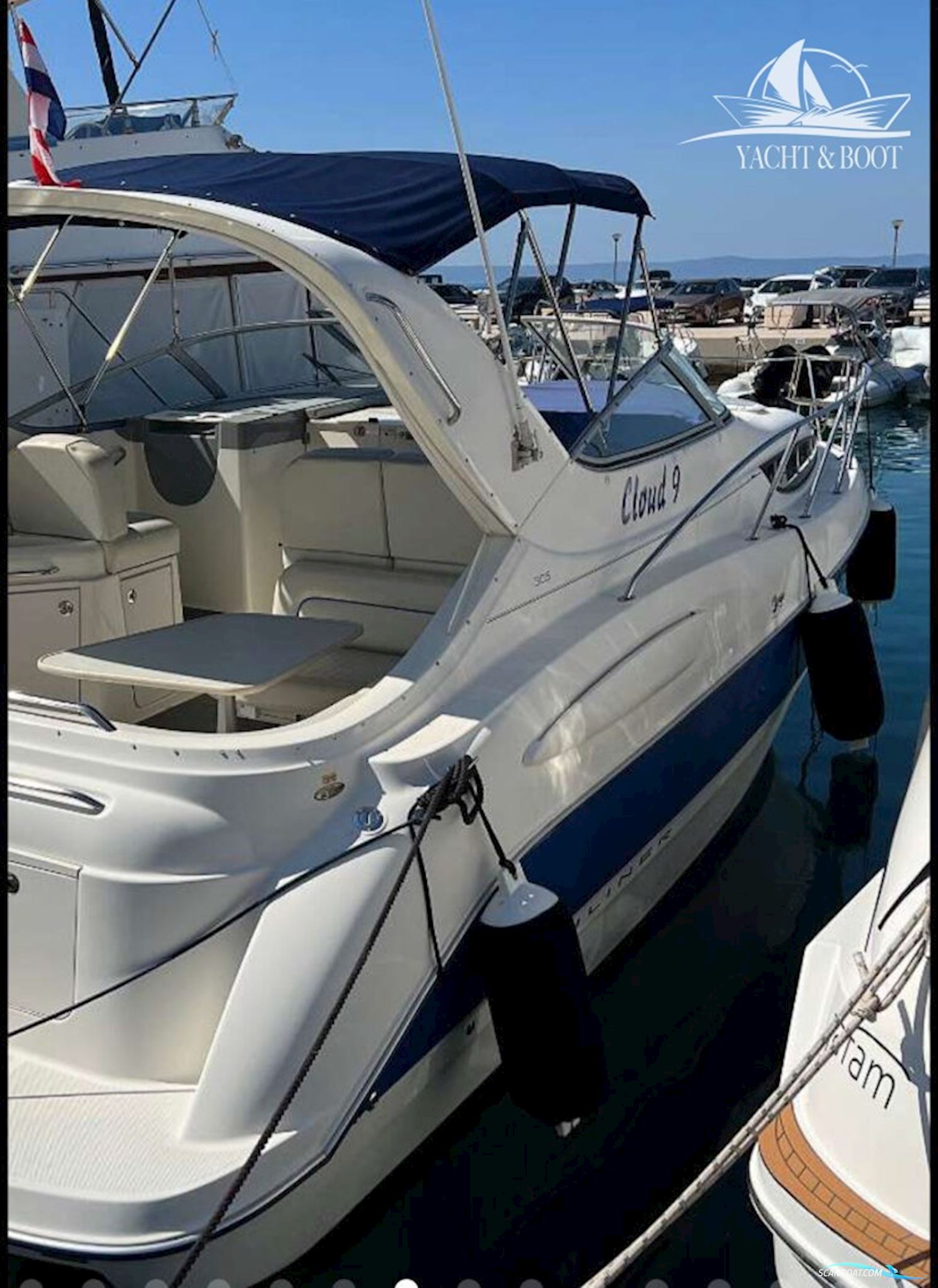 Bayliner 305