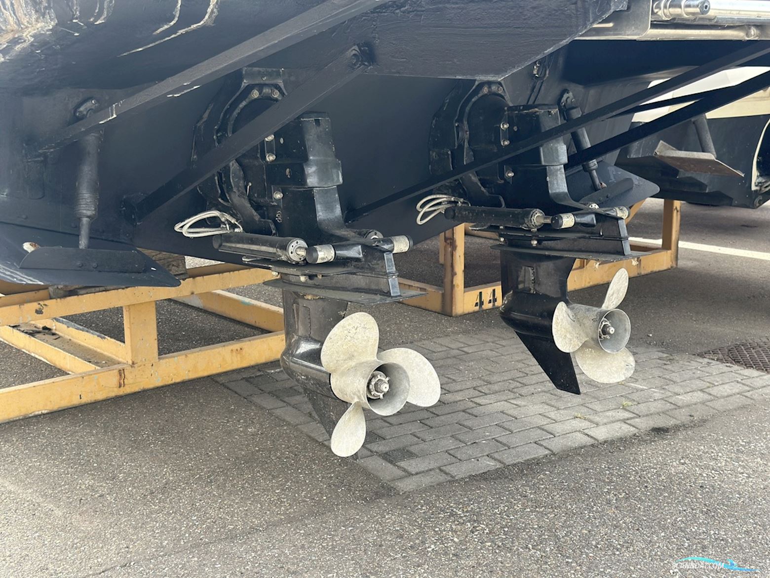 Bayliner 3055 Sunbridge