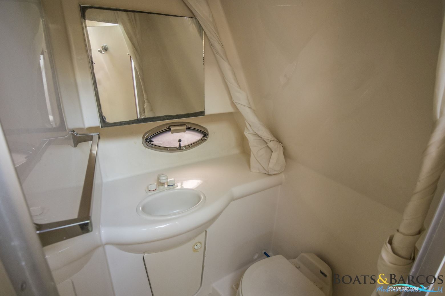 Bayliner 325