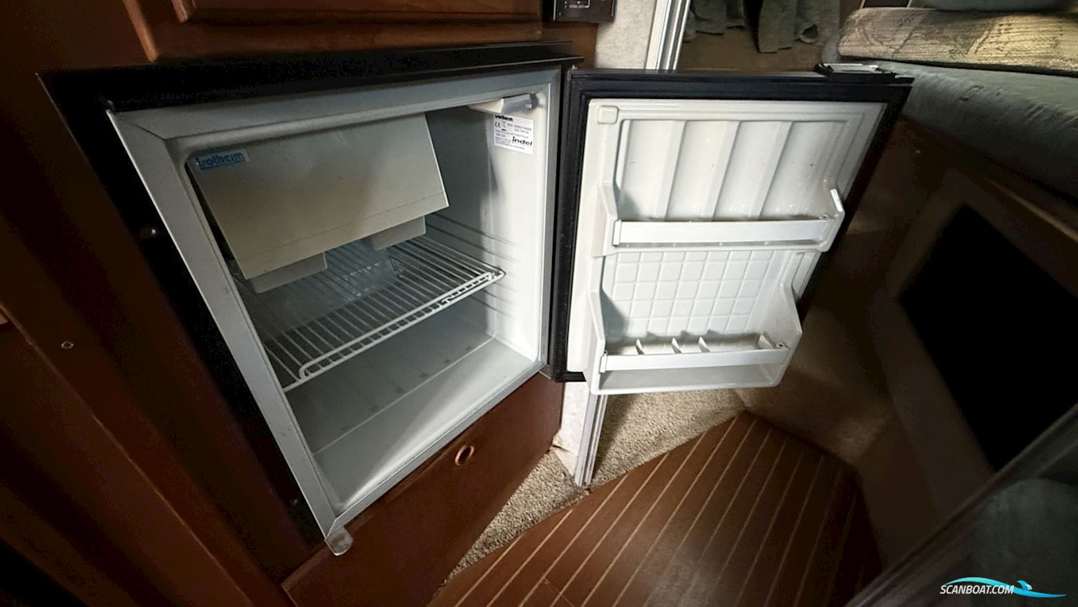 Bayliner 3250 Avanti Sunbridge