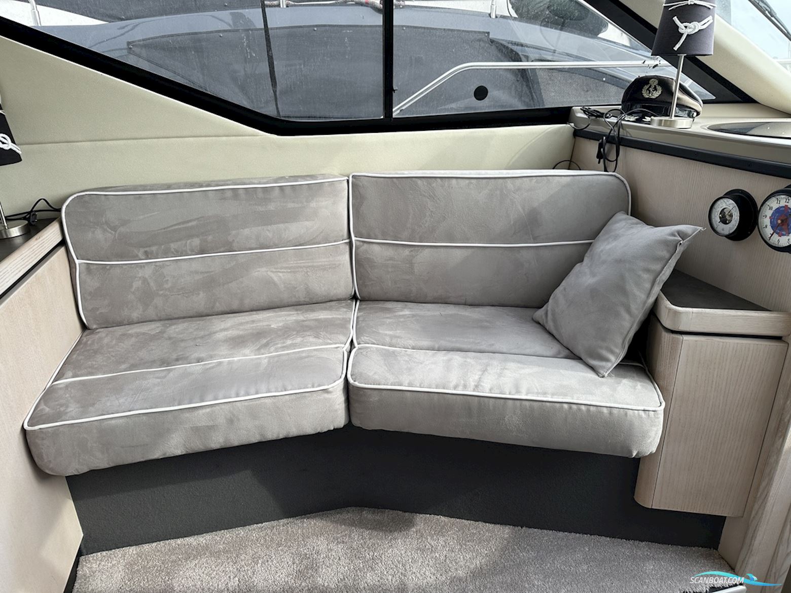 Bayliner 3258
