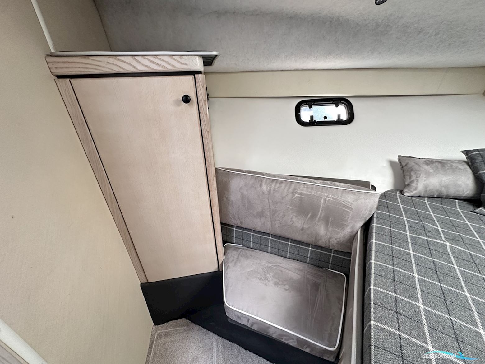 Bayliner 3258