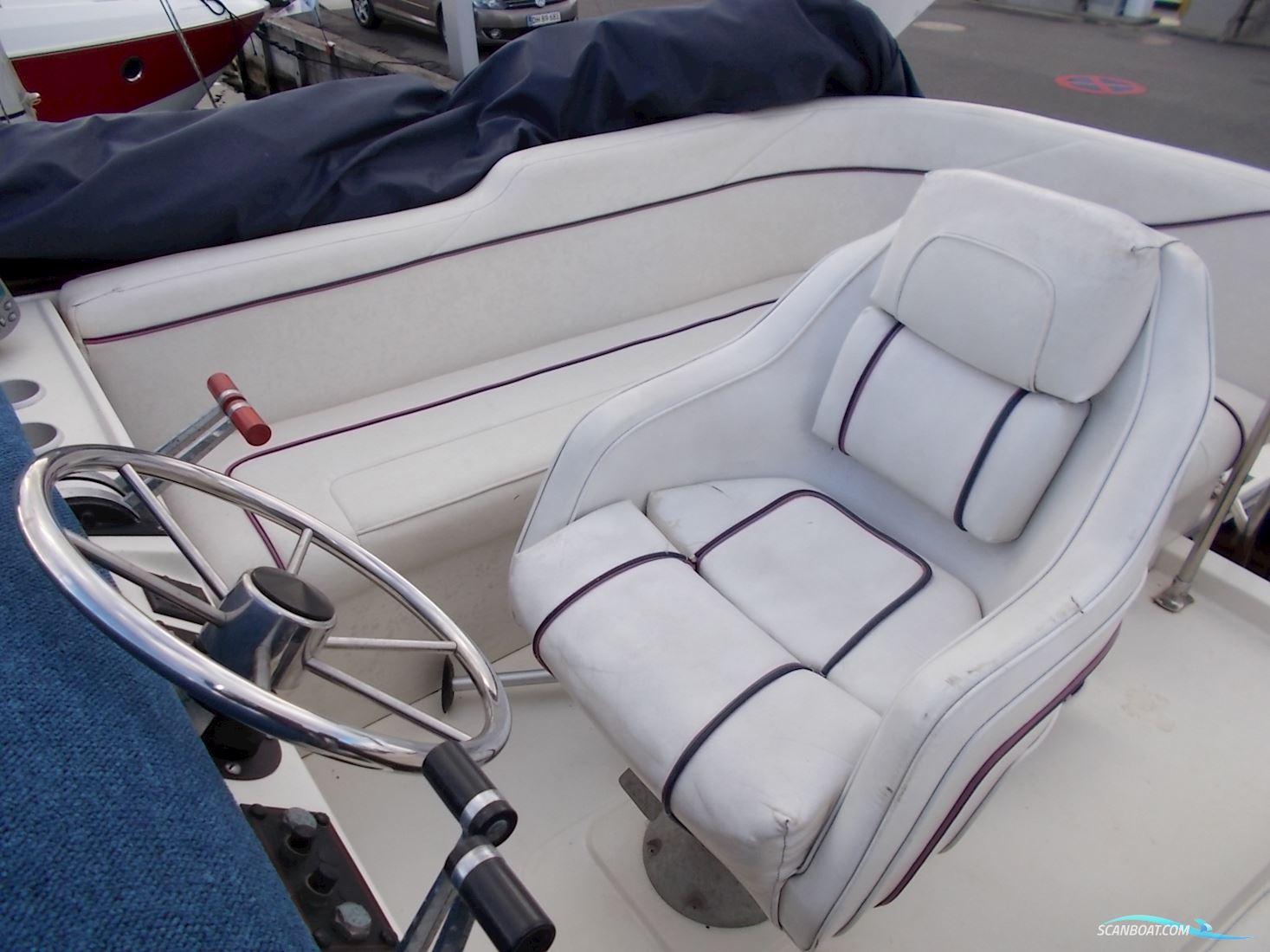 Bayliner 3288 Flybridge Flot Stand