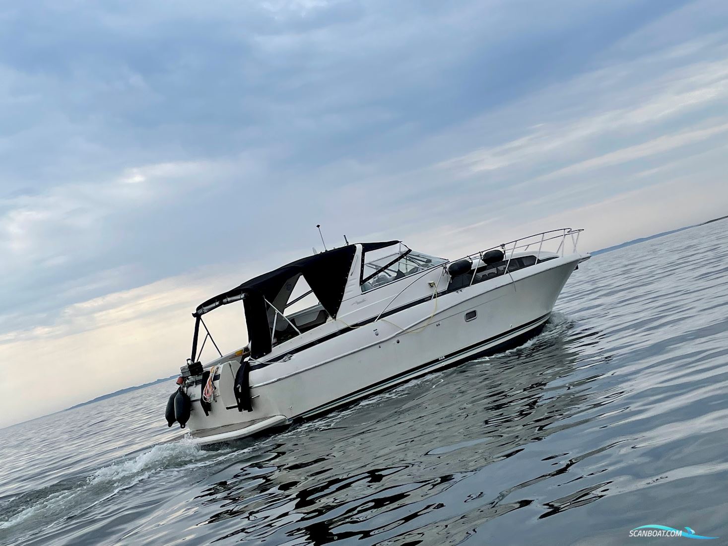 Bayliner 3485 Avanti Express