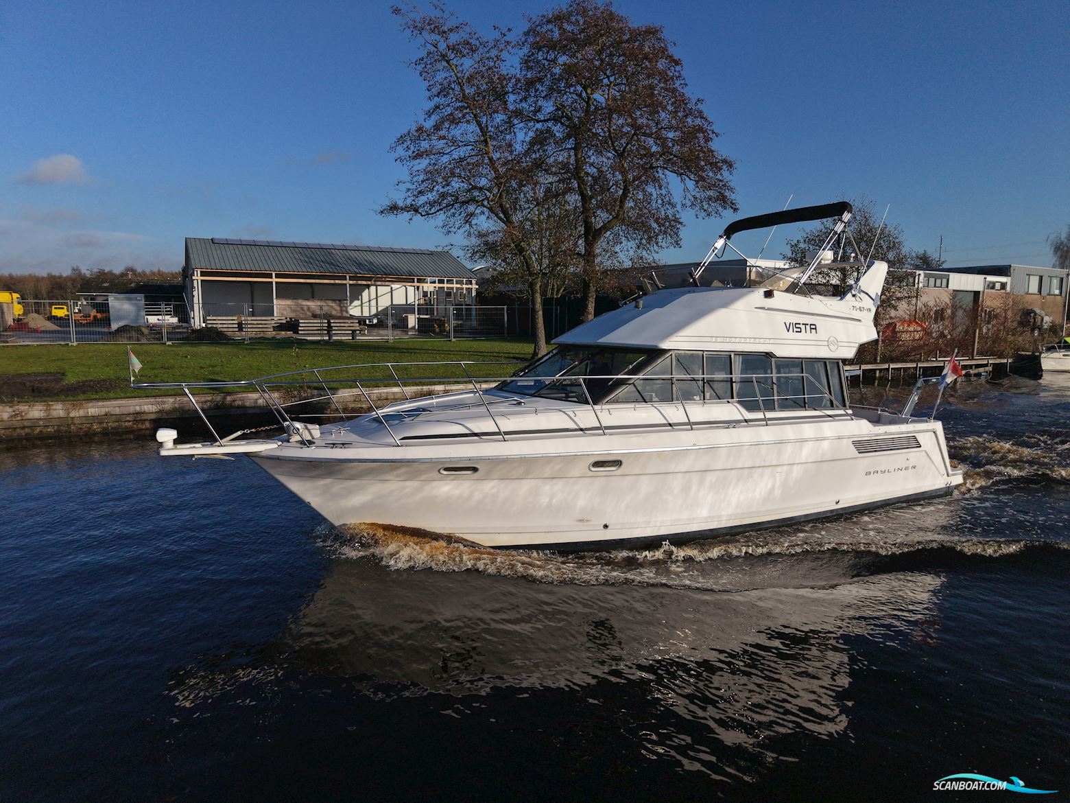 Bayliner 3688 Flybridge