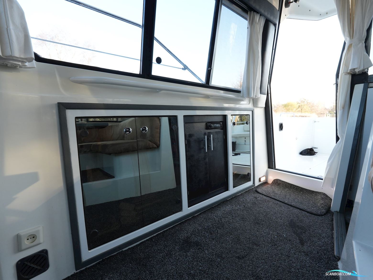 Bayliner 3688 Flybridge