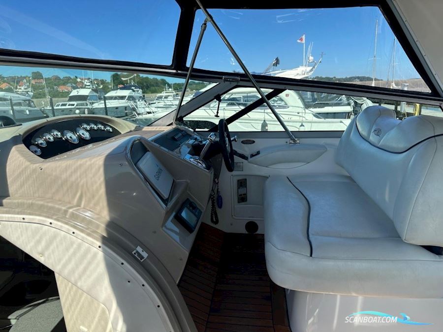 Bayliner 4085 Avanti