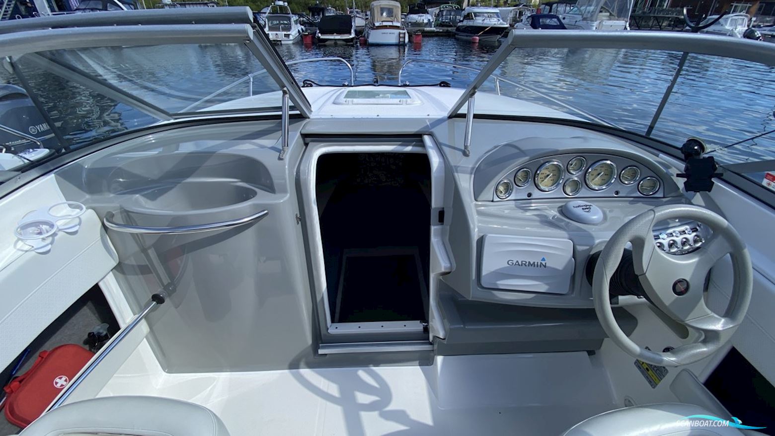 Bayliner 652