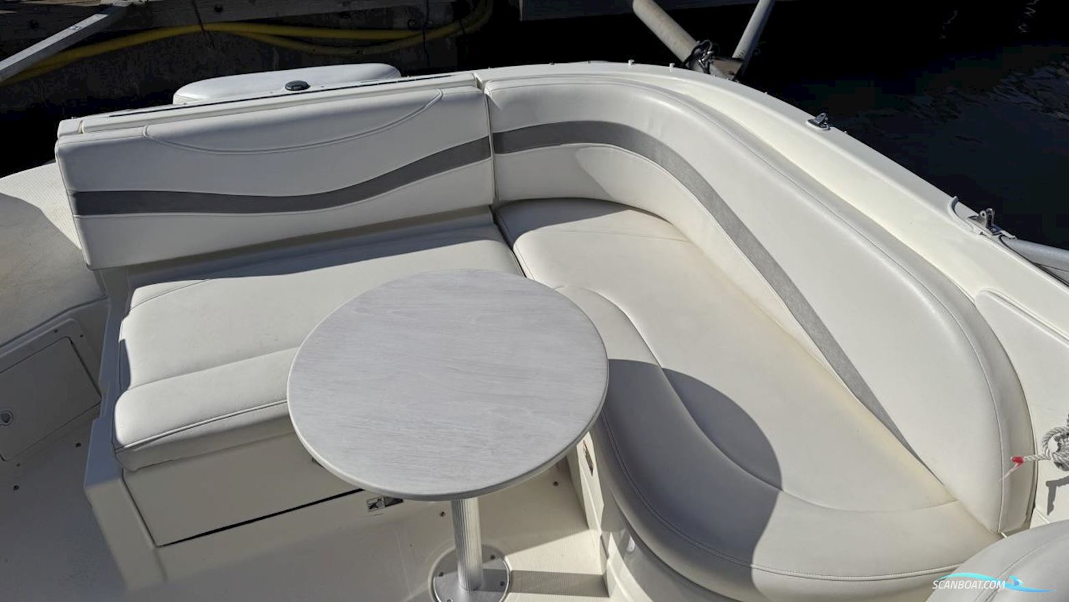 Bayliner 802
