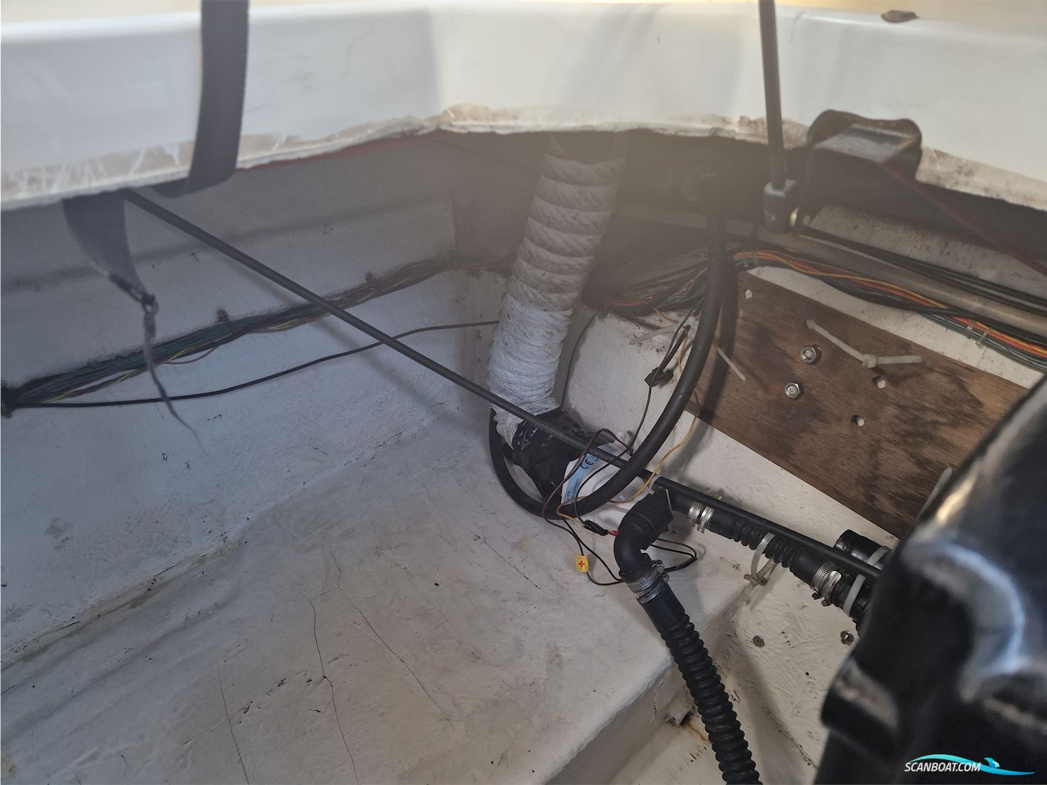 Bayliner Avanti 3055