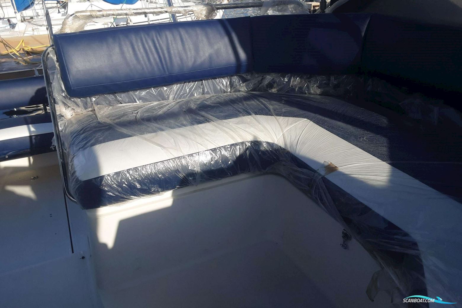 Bayliner Avanti 3255 Express