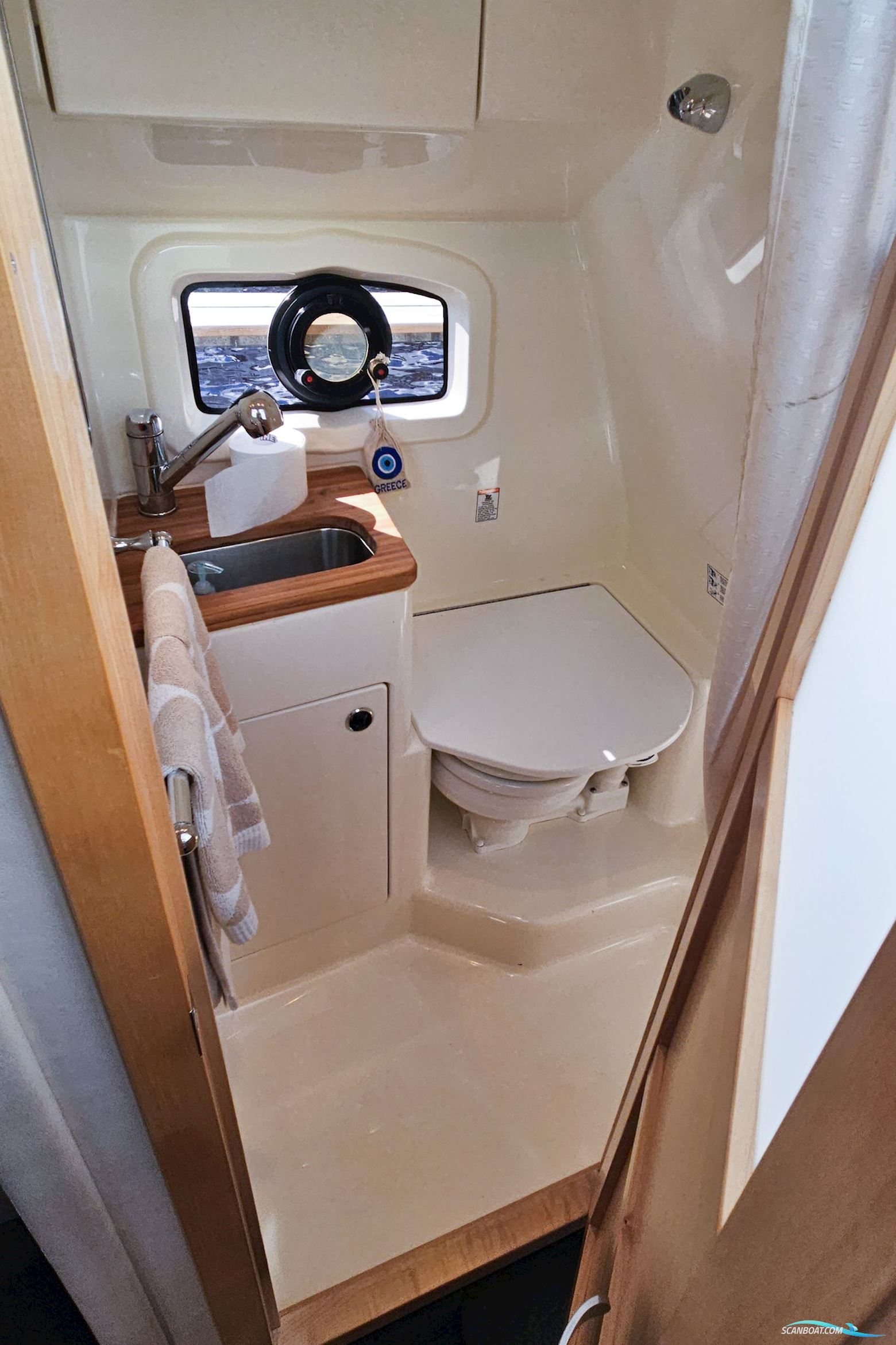 Bayliner Ciera 8 