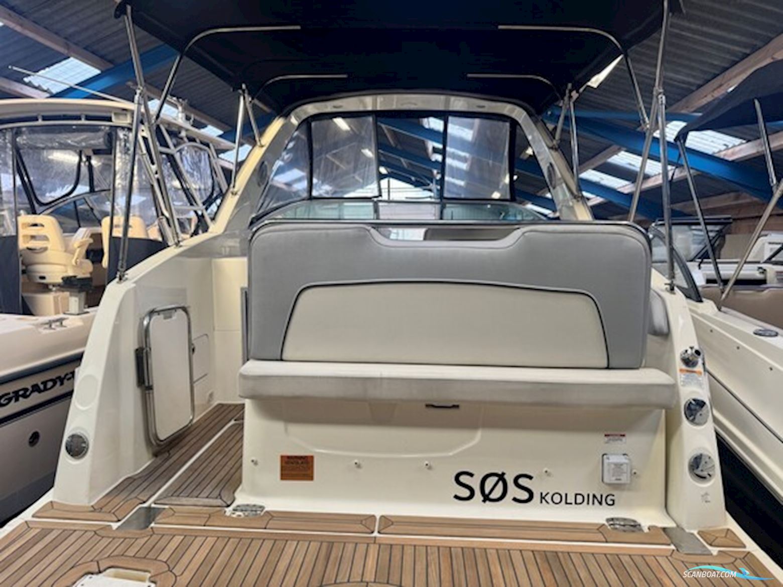 Bayliner Ciera 8 Med 250 hk Mercruiser 4,5L V6 Mpi Dts Ferskvandskølet 4 Takt