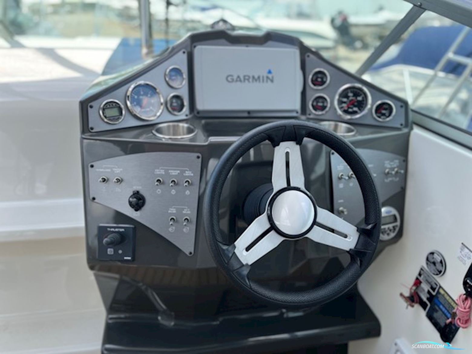 Bayliner Ciera 8 med 250 hk MerCruiser 4,5L V6 MPI ferskvandskølet 4 takt 