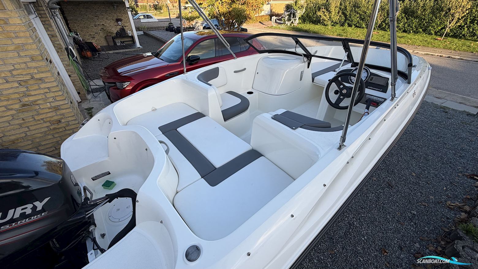 Bayliner E5 Element