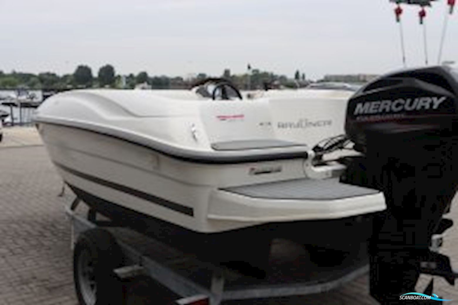 Bayliner Element E-16