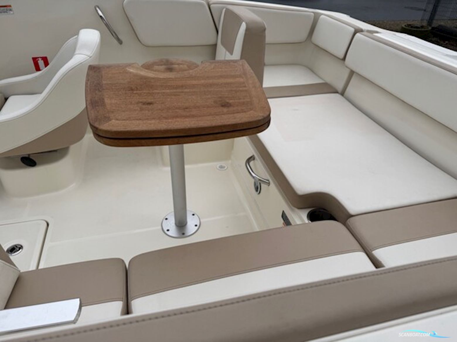 Bayliner VR4 Bowrider Med 115 hk Mercury 2,1L XL CT