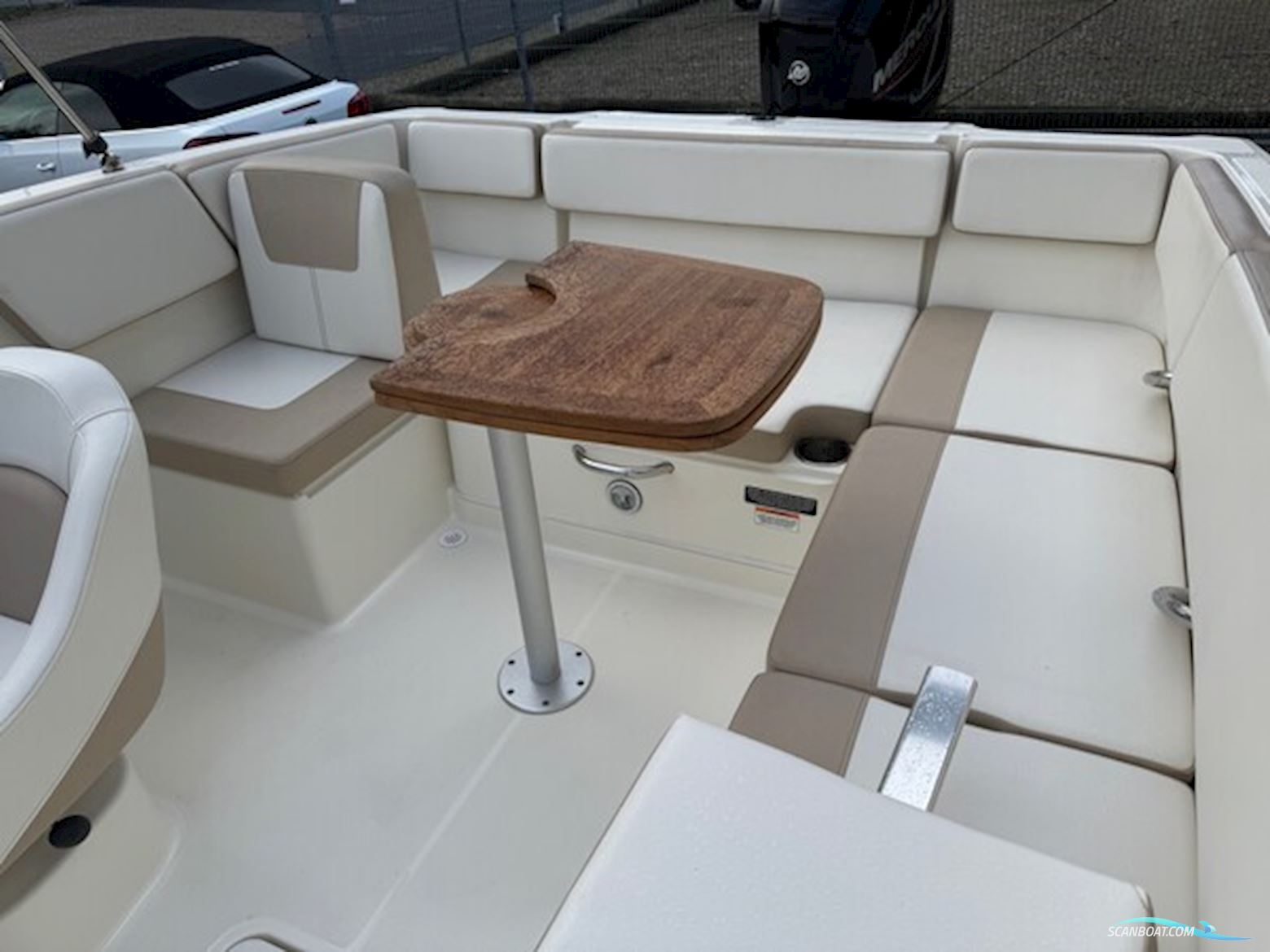 Bayliner VR4 Bowrider Med 115 hk Mercury 2,1L XL CT